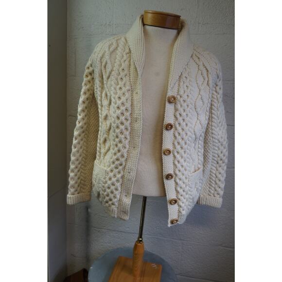 Inverallan Hand Knitted Shawl Collar Cardigan Ivory Pure New Wool Cable Pockets - Picture 8 of 10